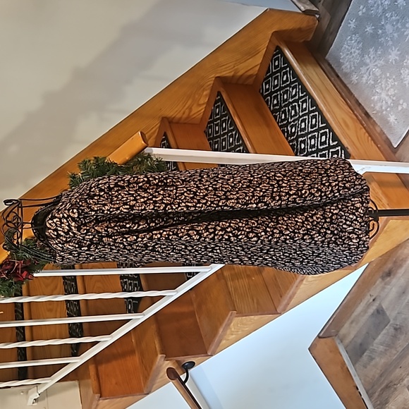 👚CHICO'S ABSTRACT PRINT TOP👚 - Picture 6 of 9